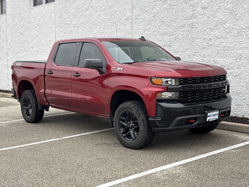 Used 2022 Red Chevrolet Custom Trail Boss image 14