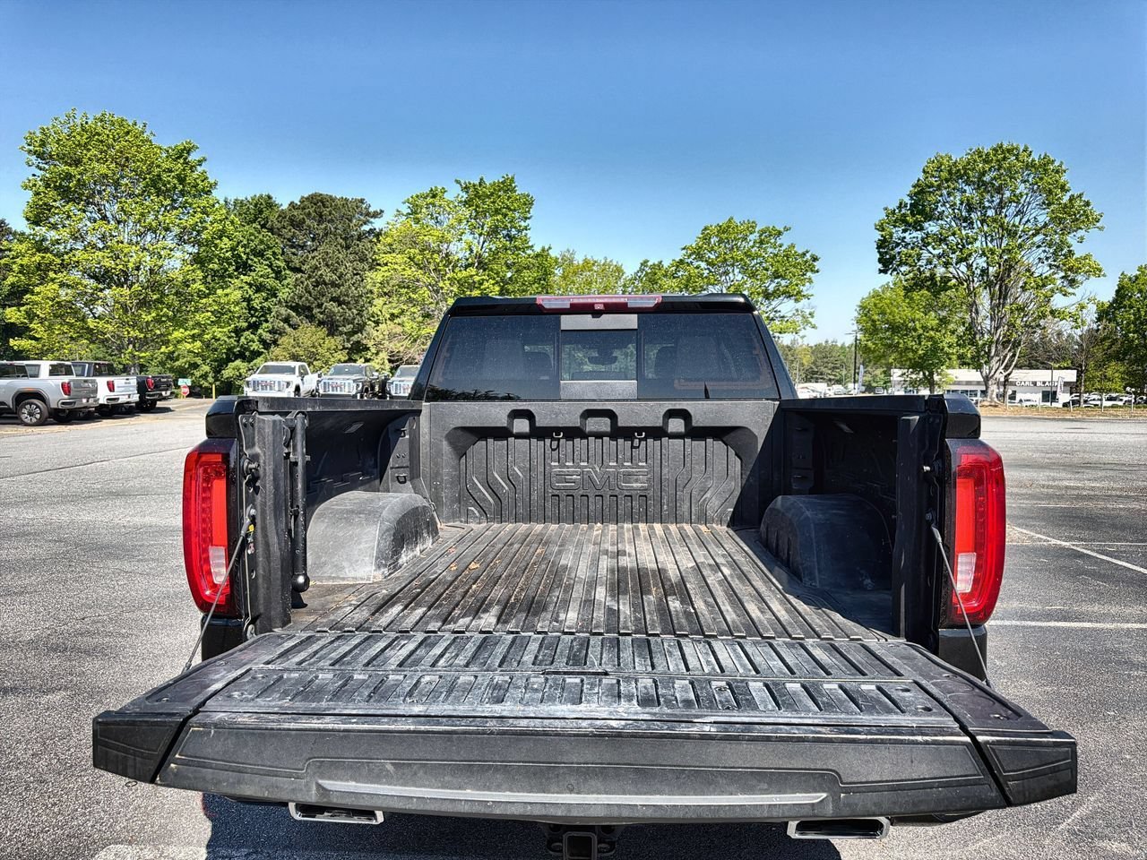 Used 2019 ONYX BLACK GMC Denali image 21