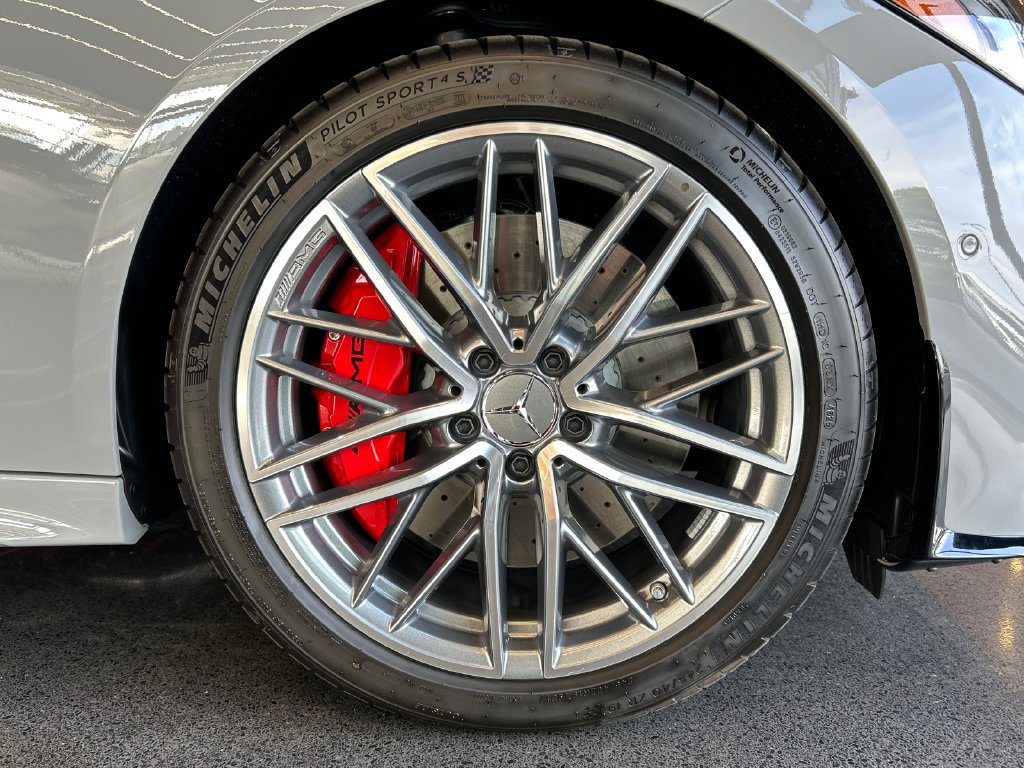 New 2026 MANUFAKTUR Alpine Grey Mercedes-Benz AMG® C 43 4MATIC Sedan image 32