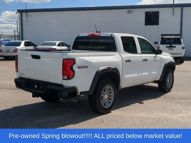 Used 2025 White Chevrolet Trail Boss image 13