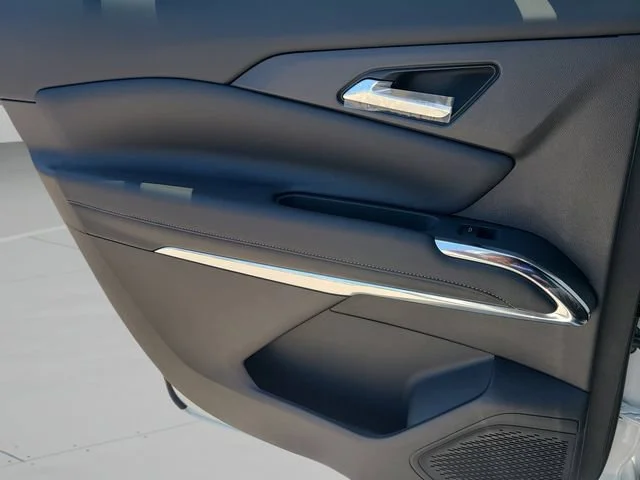 New 2026 Summit White Chevrolet LT image 14