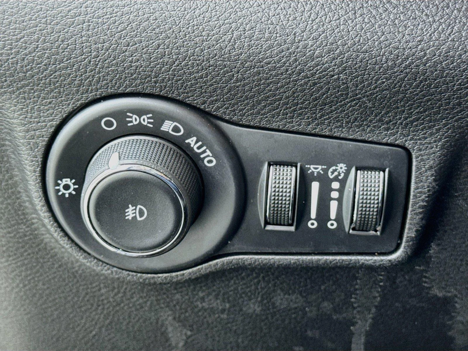 Used 2024 Black Clearcoat Jeep Limited image 10