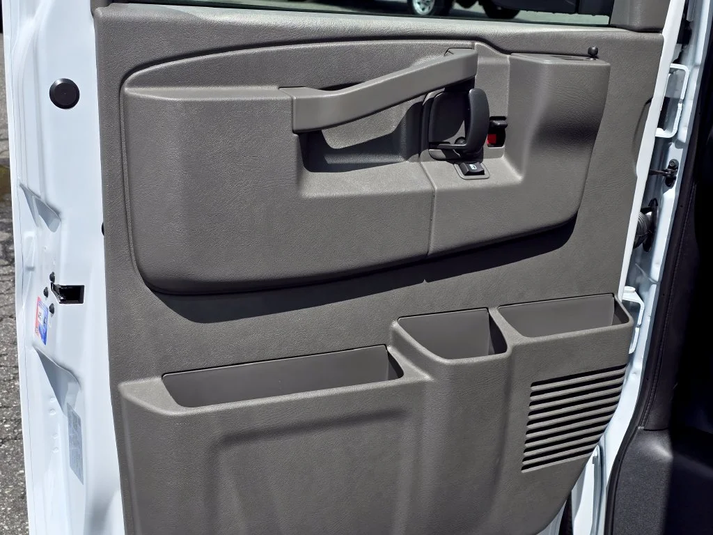 New 2026 White Chevrolet Work Van image 36