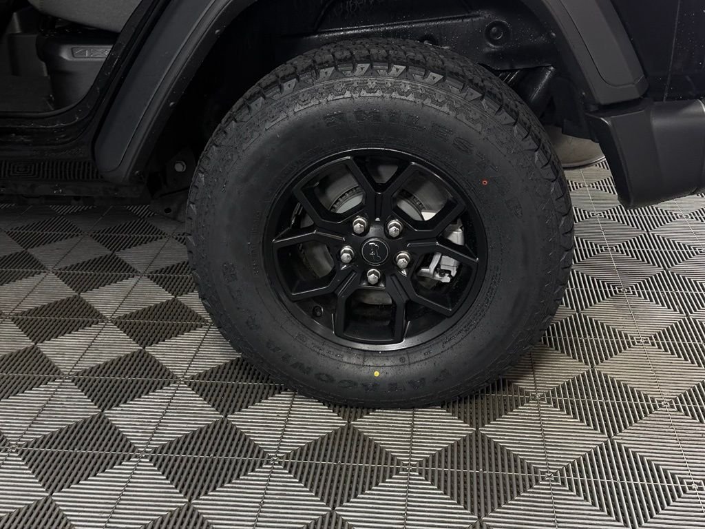 Certified Used 2025 Black Jeep Sport S 4xe image 11