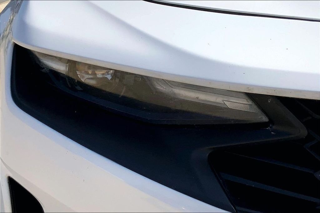 Used 2020 Summit White Chevrolet 1LT image 27