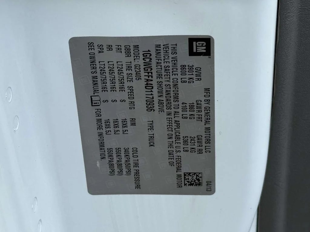 Used 2013 White Chevrolet Work Van image 24