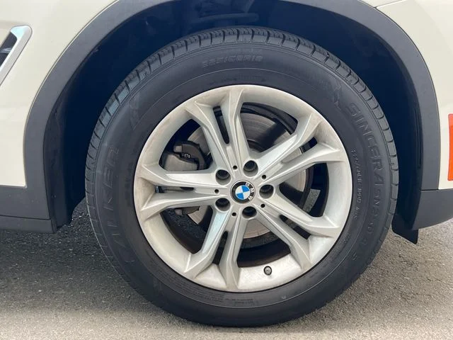 Used 2019 Alpine White BMW sDrive30i image 14