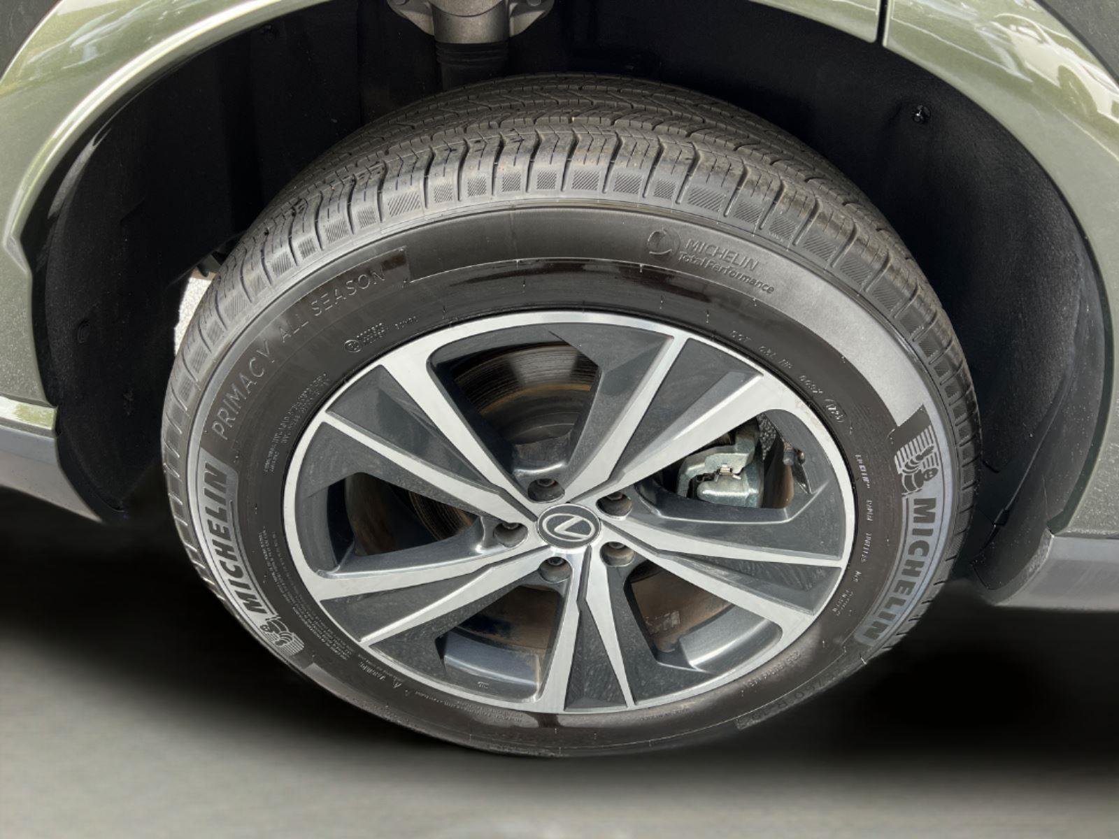 2023 Lexus RX 350 - Photo 18