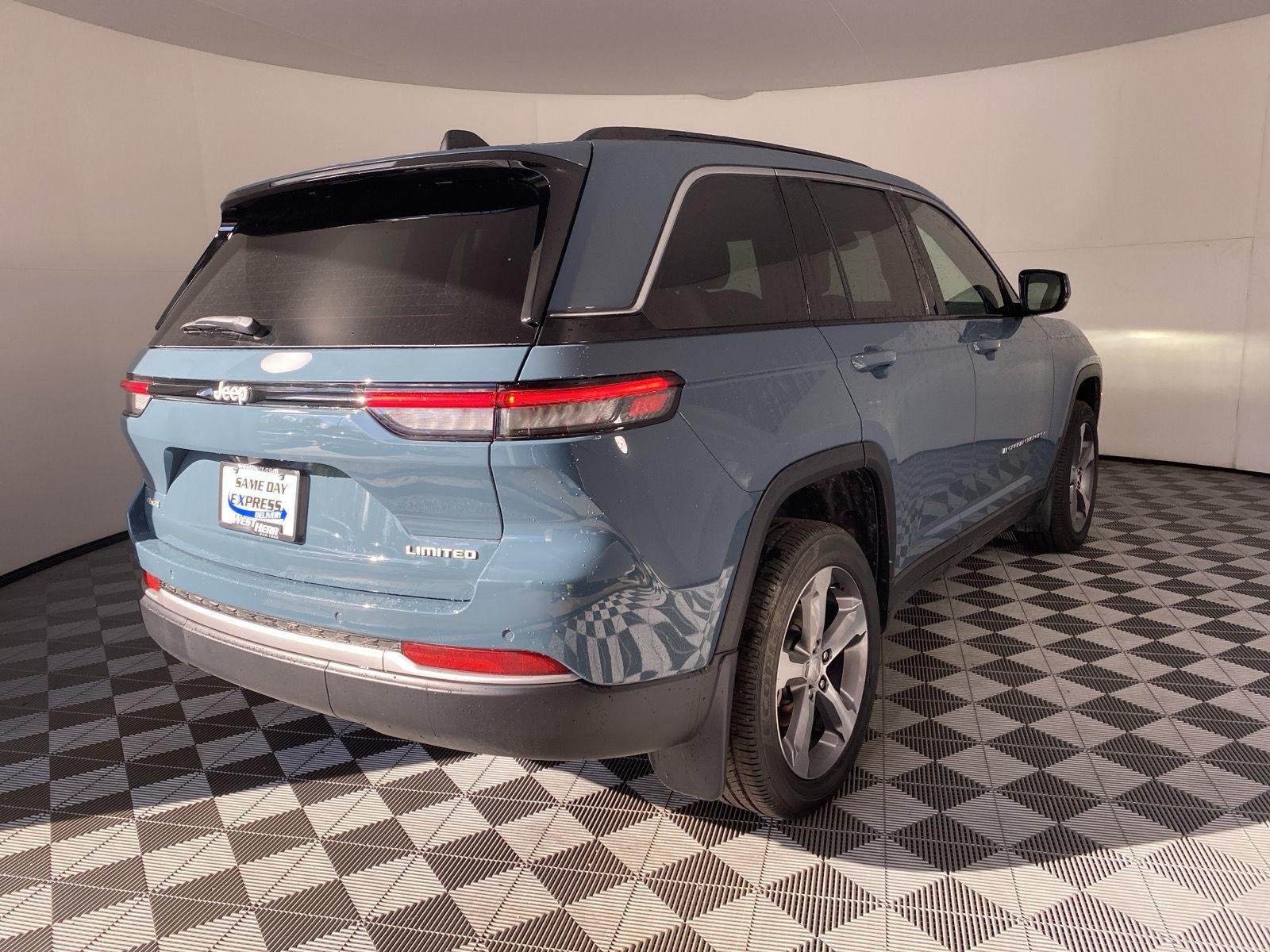 Used 2026 Steel Blue Jeep Limited image 3