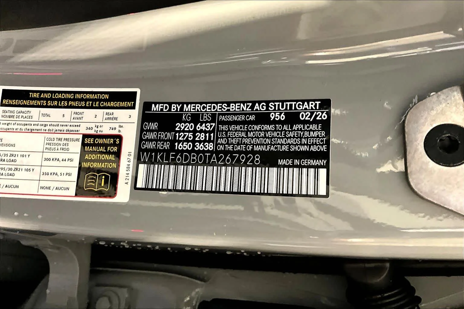 New 2026 MANUFAKTUR Alpine Grey Mercedes-Benz AMG® E 53 E image 12