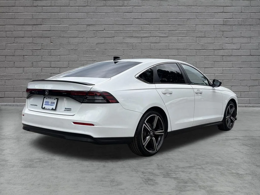 2023 Honda Accord Hybrid Sport - Photo 12