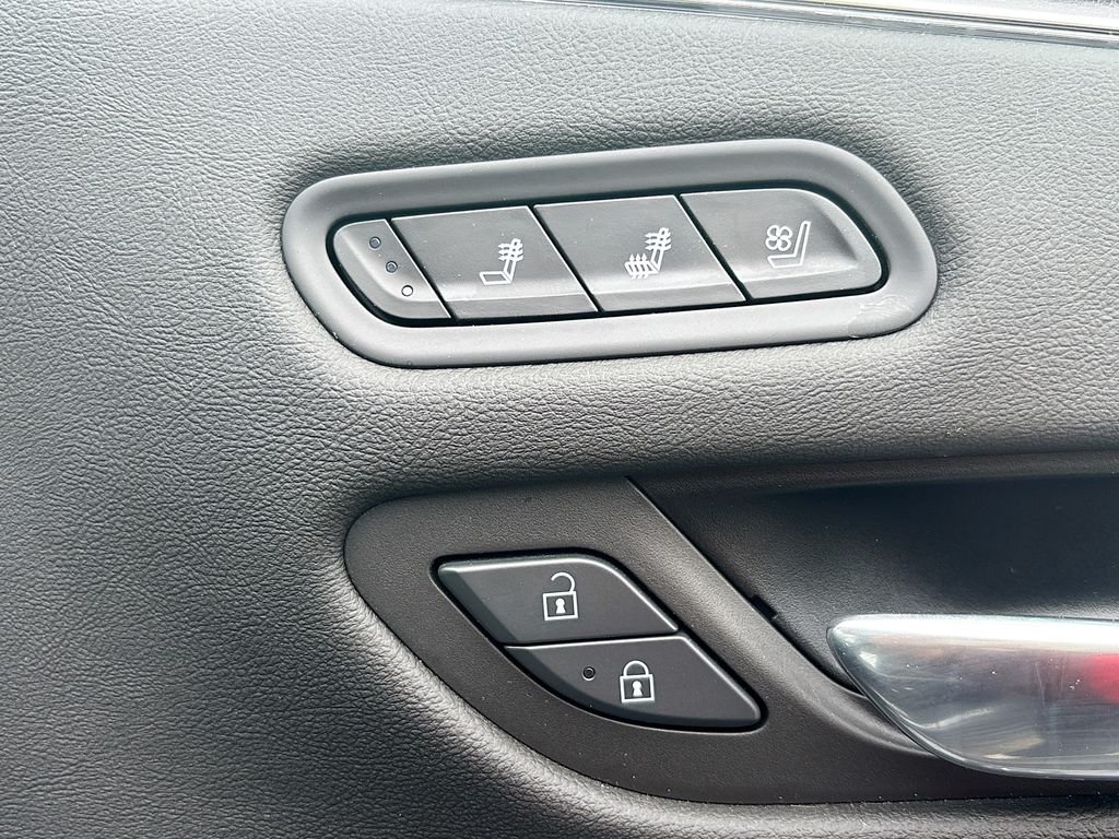 Used 2022 Gray Cadillac Sport image 31