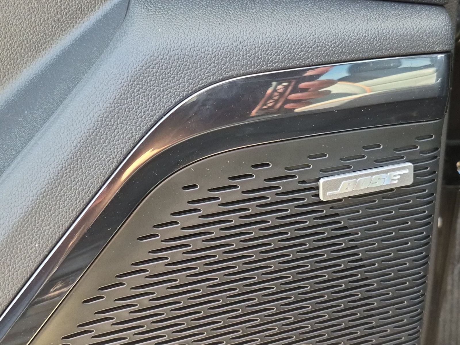 2026 GMC Acadia AT4 - Photo 24