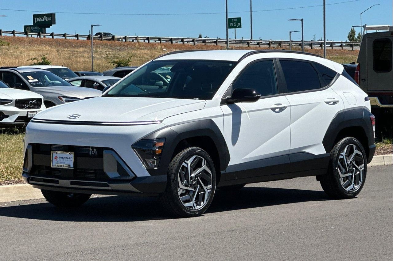New 2026 White Hyundai SEL Premium AWD image 7