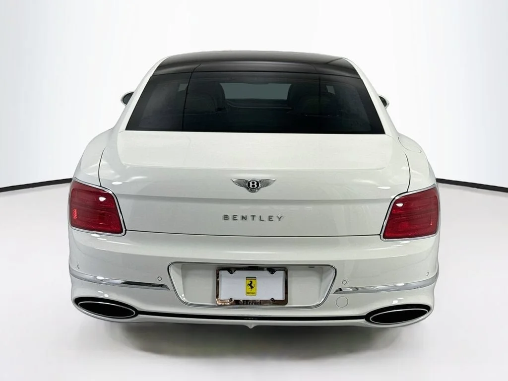 Used 2020 Glacier White Solid Bentley W12 image 6