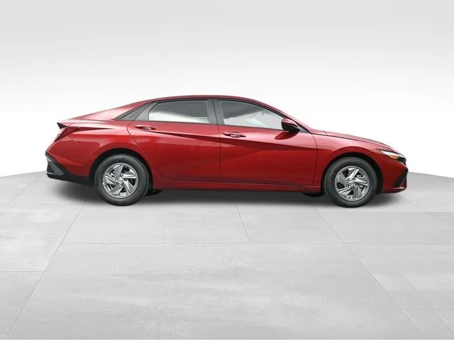 Used 2026 Red Hyundai SE image 37