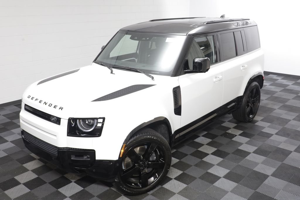 New 2026 Fuji White LAND ROVER X-Dynamic SE image 2