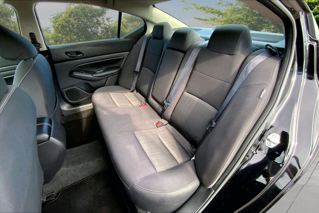 Used 2025 Black Nissan 2.5 SV image 21
