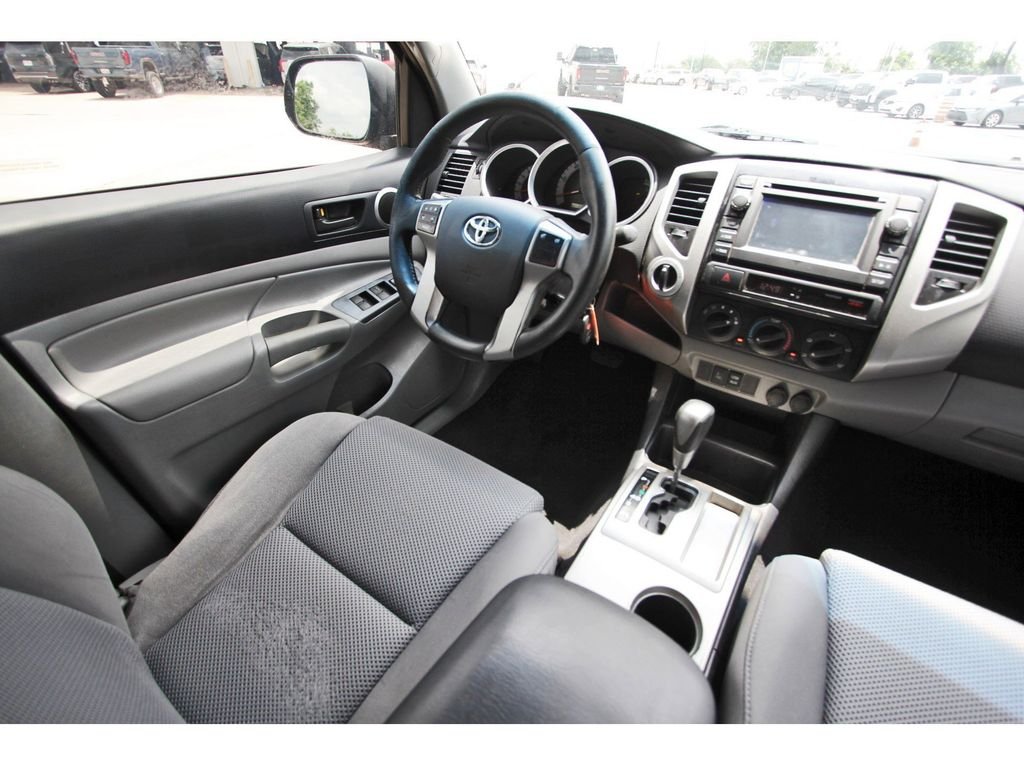 Used 2013 Black Toyota Base image 10