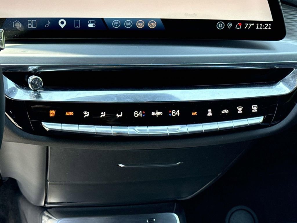 Used 2025 Argent Silver Metallic Cadillac Luxury 3 image 35