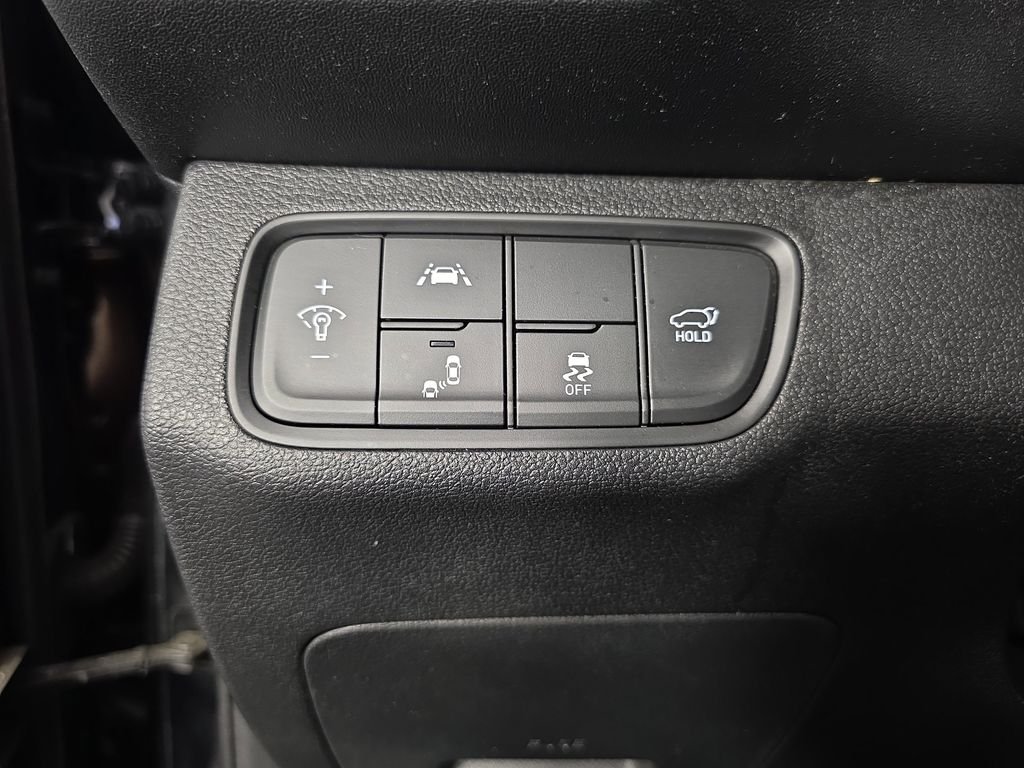 Used 2020 Black Hyundai SEL image 18