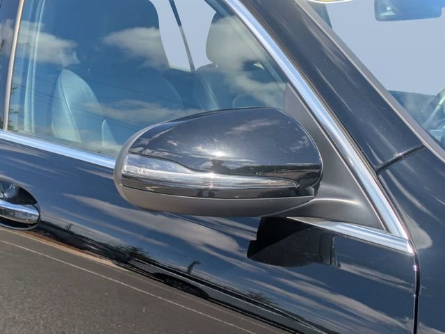 Used 2025 Black Mercedes-Benz GLB 250 image 10