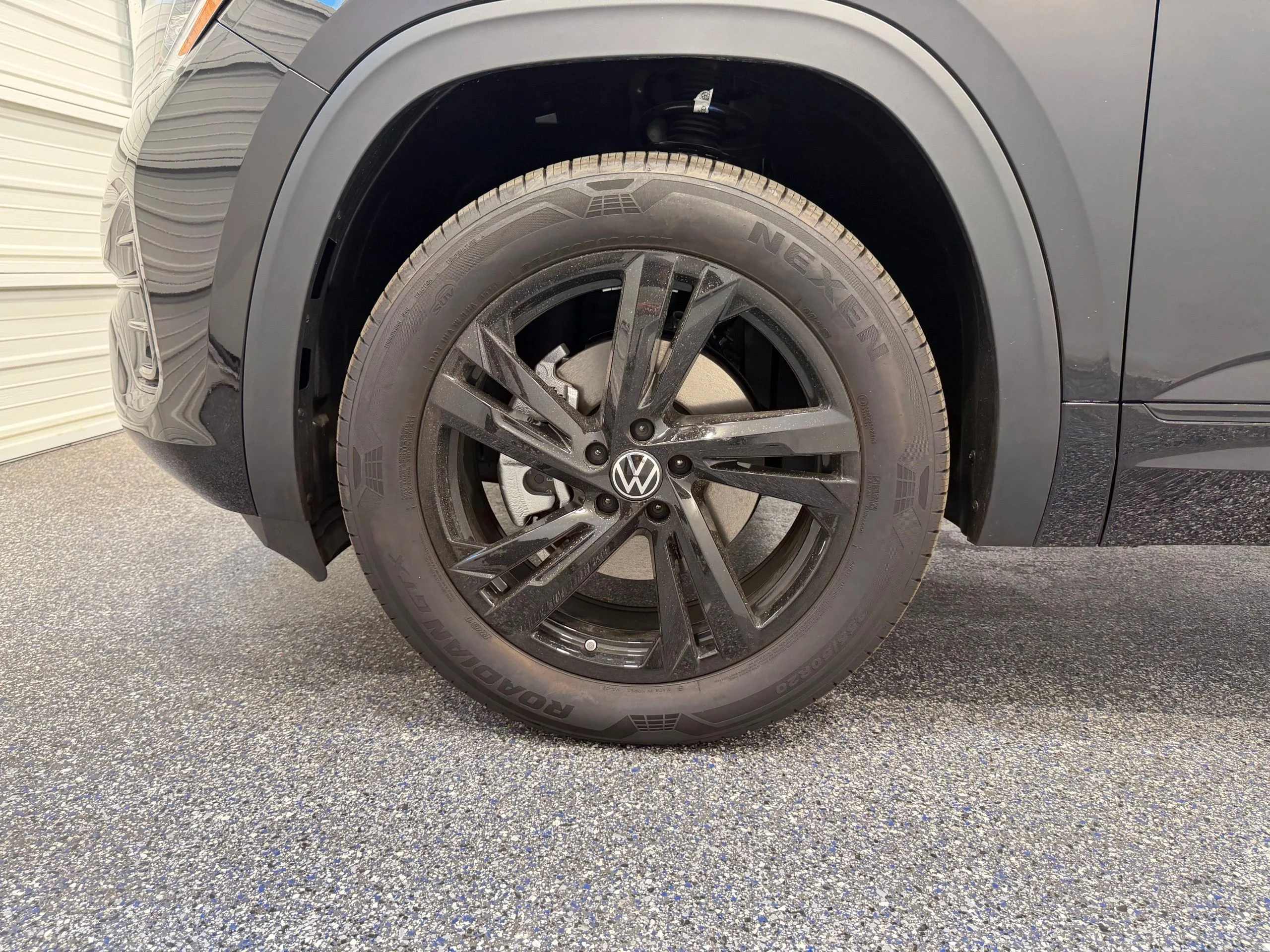 2026 Volkswagen Atlas Cross Sport SEL R-LINE - Photo 10