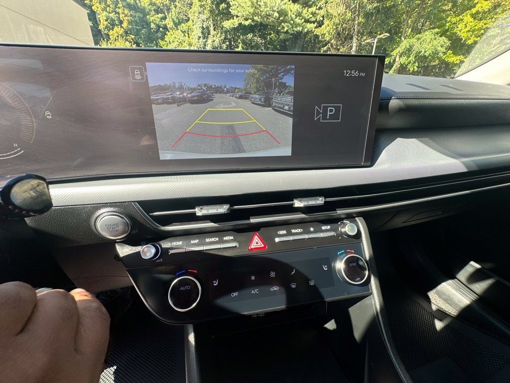 2025 Hyundai Sonata SEL - Photo 18