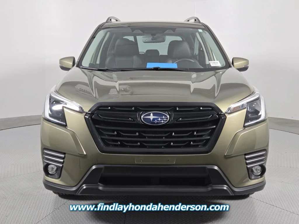2024 Subaru Forester Limited - Photo 8