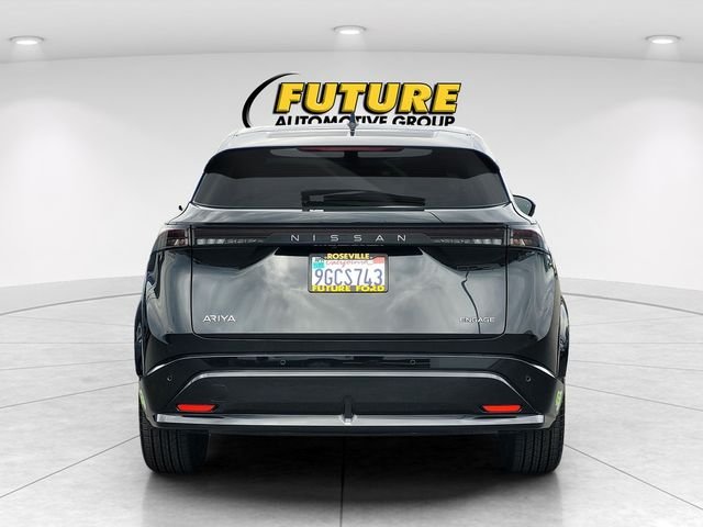 Used 2023 Black Nissan ENGAGE image 5