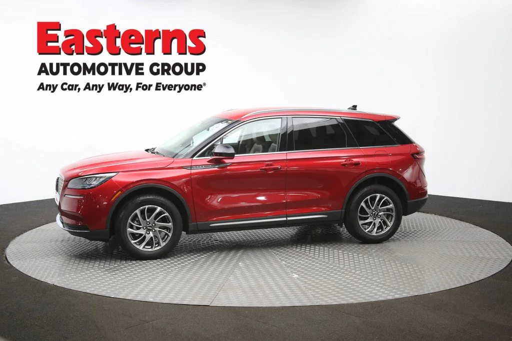 Used 2022 Red Lincoln Standard image 59