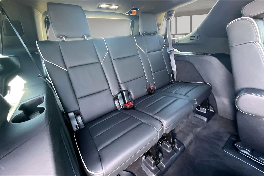 Used 2023 White Cadillac Sport image 28