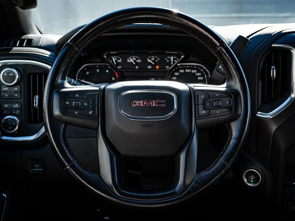 Used 2023 Ebony Twilight Metallic GMC AT4 image 38
