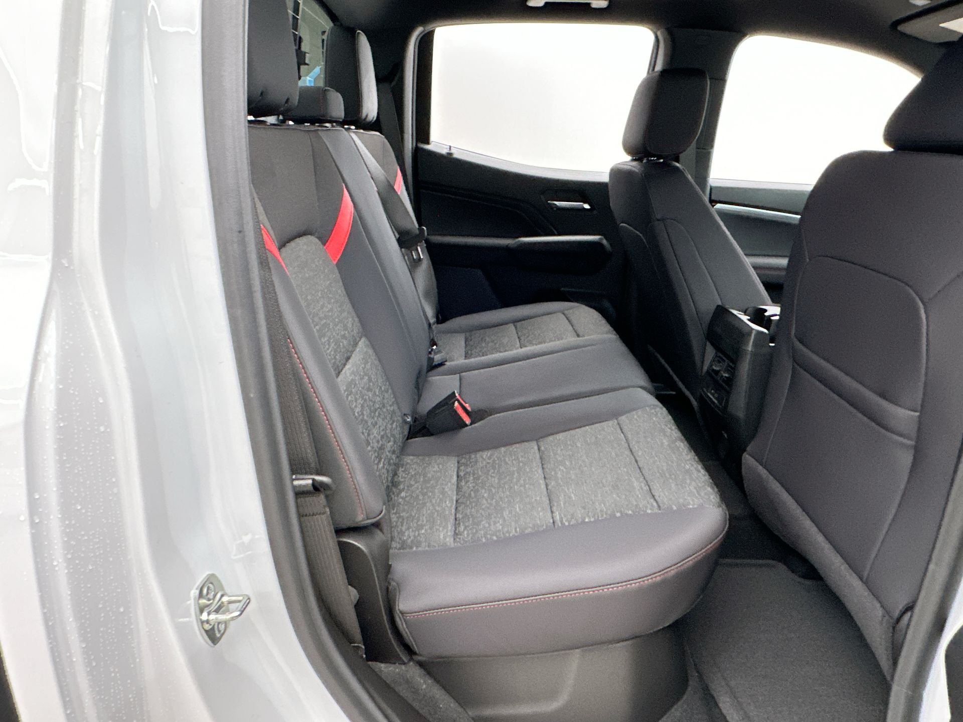 2026 Chevrolet Colorado Z71 - Photo 82