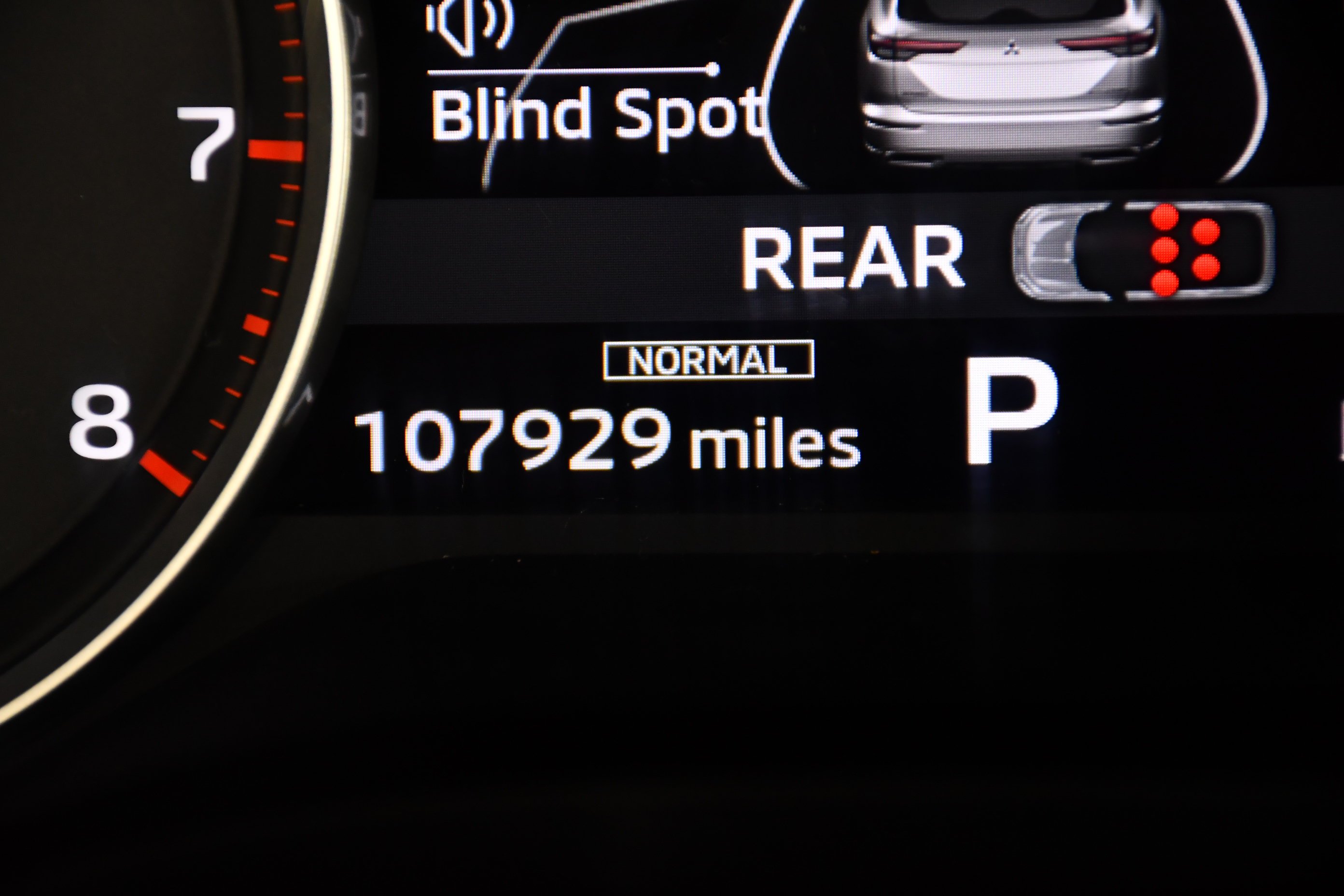 2023 Mitsubishi Outlander ES - Photo 17