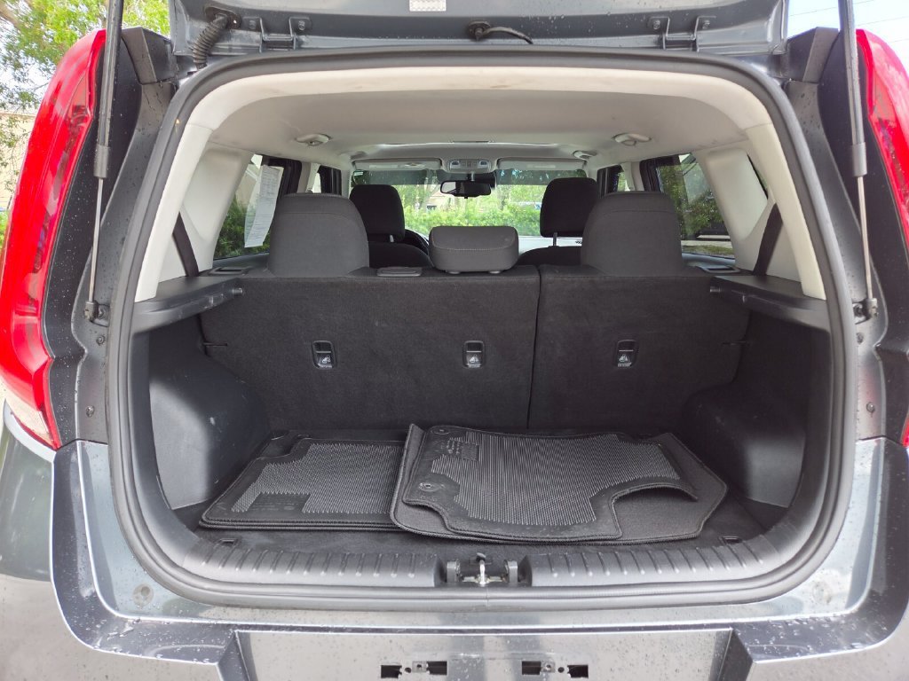 Used 2021 Gravity Gray Kia EX image 20