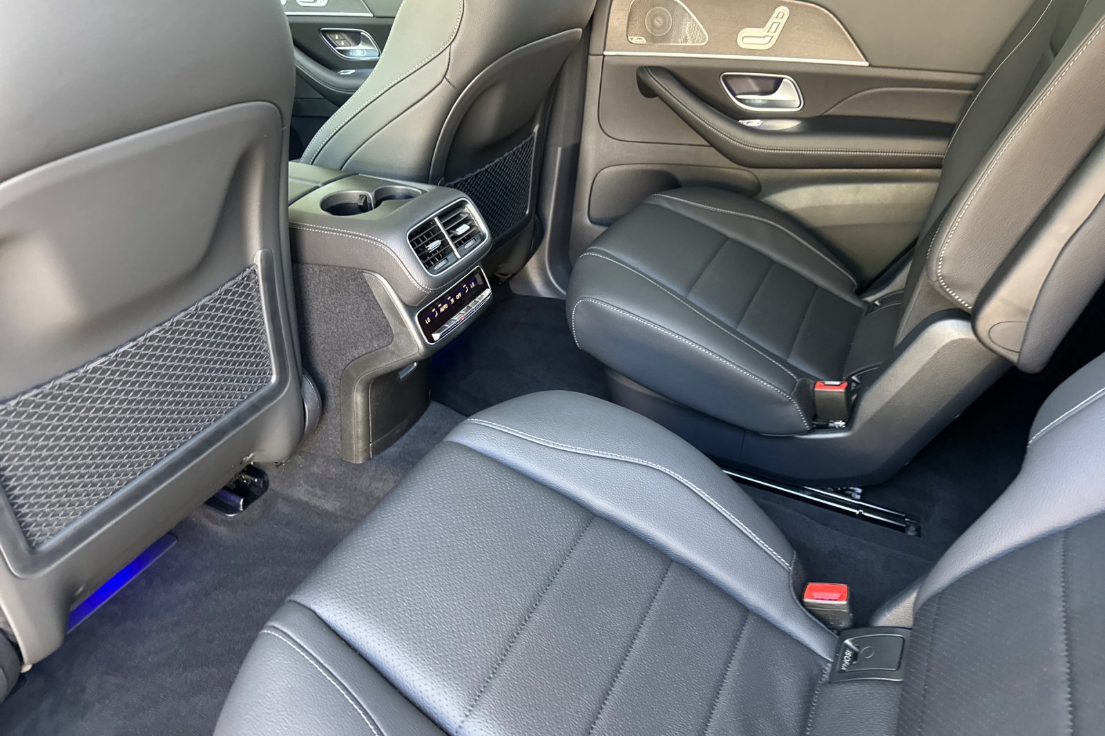 New 2026 Polar White Mercedes-Benz GLS 450 image 11