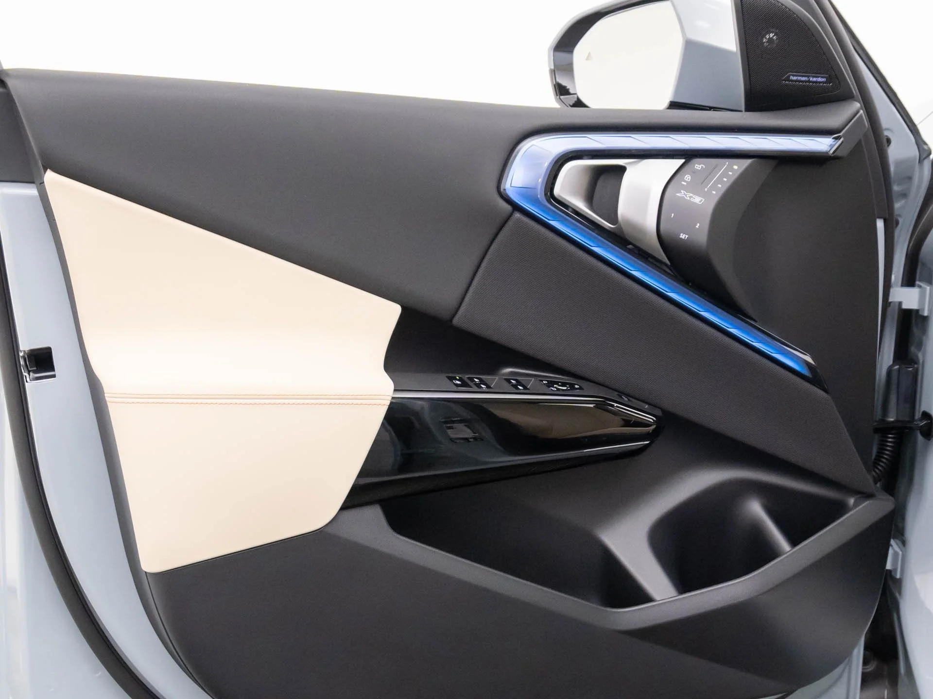 New 2026 Gray BMW 30 xDrive image 13