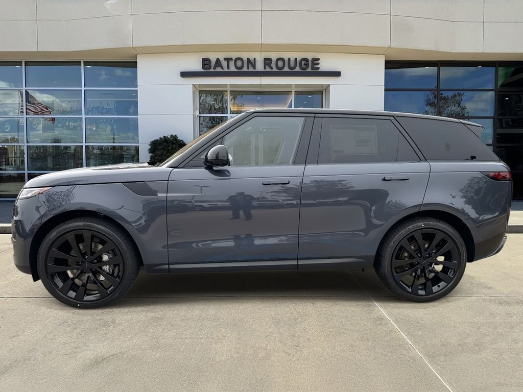 New 2026 Varesine Blue LAND ROVER SE image 5