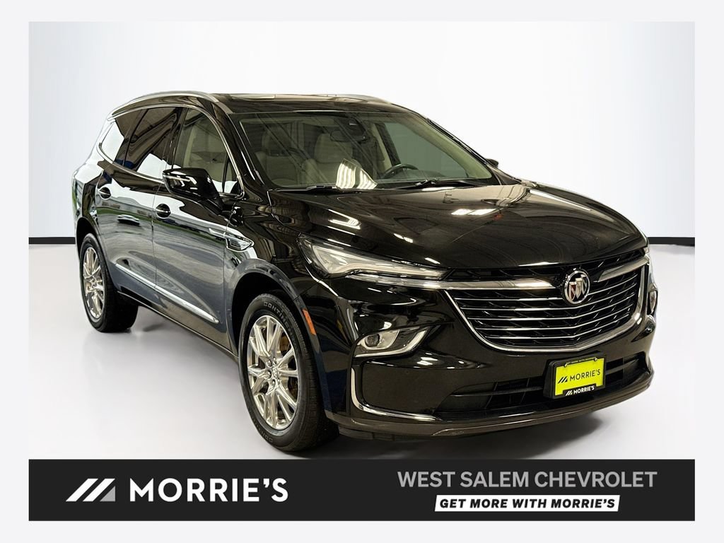 2023 Buick Enclave Essence AWD's photo