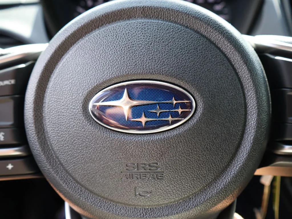 Used 2024 Silver Subaru Base image 25