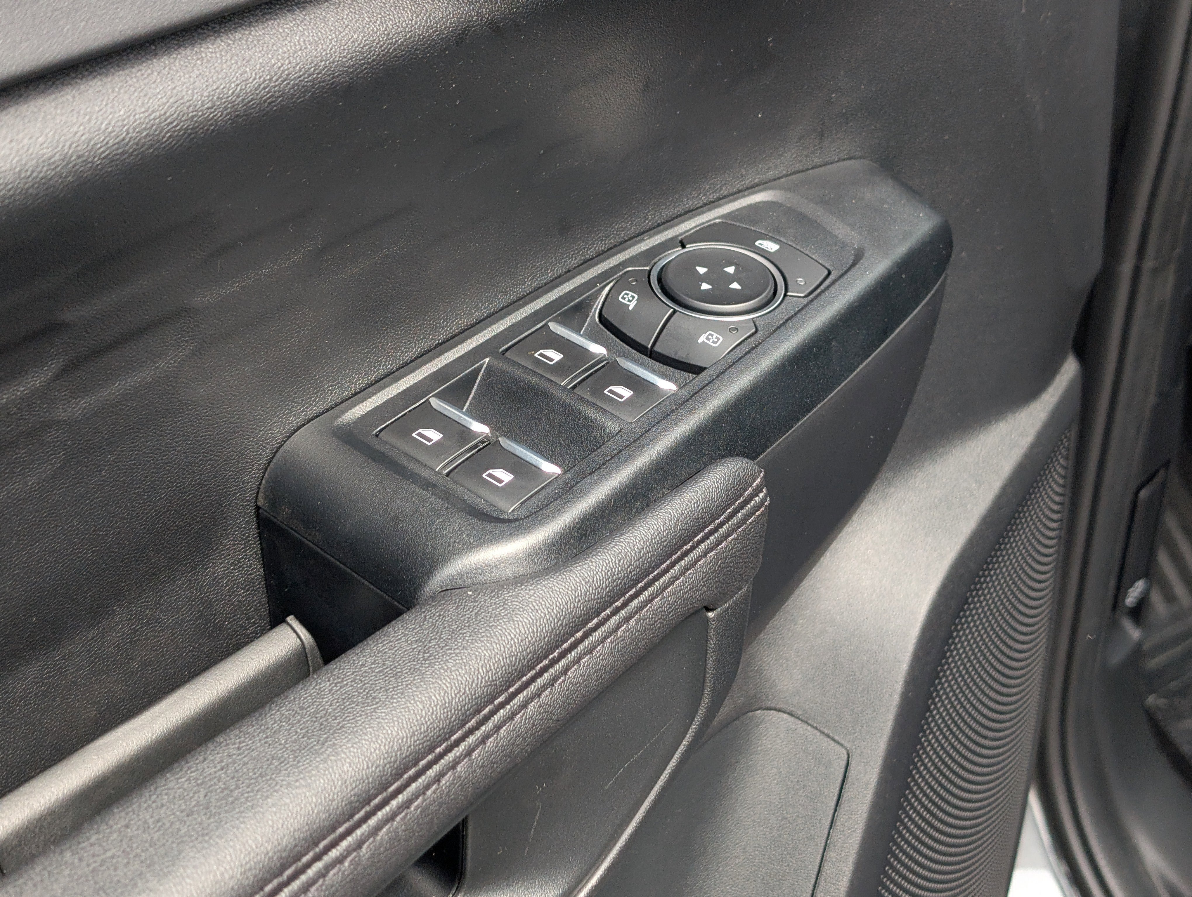 New 2026 Carbonized Gray Metallic FORD XLT image 17