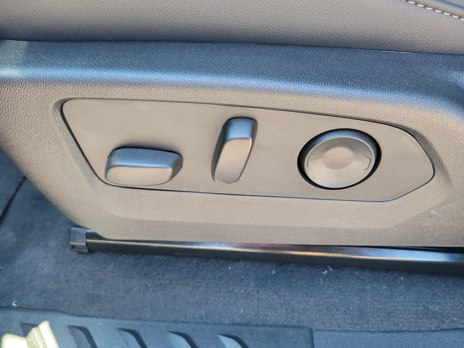 2026 GMC Canyon Elevation - Photo 18