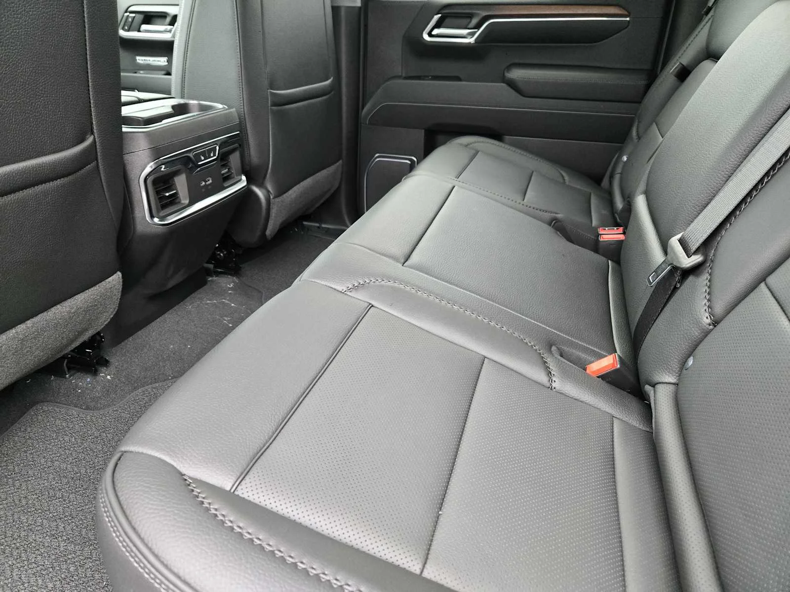 2026 GMC Sierra 1500 Denali - Photo 18