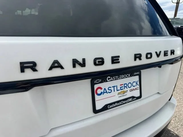 Used 2021 White Land Rover Westminster image 18