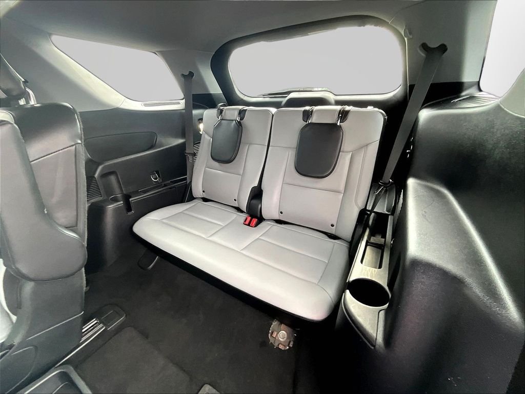Used 2021 Black Ford XLT image 29