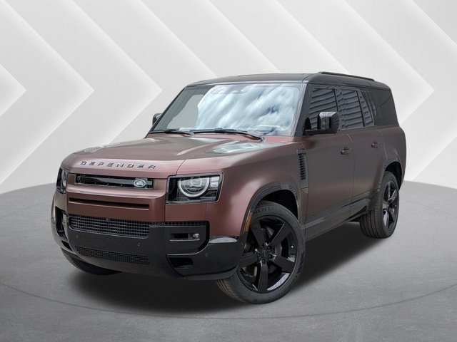2026 Land Rover Defender 130 P400 X-Dynamic SE