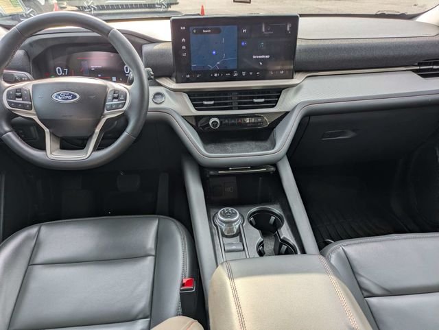 Used 2025 Black Ford Active image 14