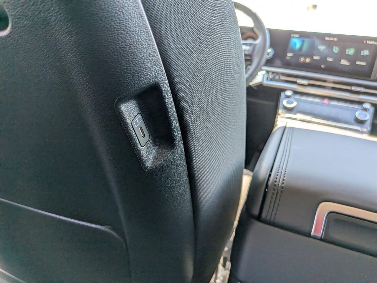 New 2026 Phantom Black Hyundai SE image 29