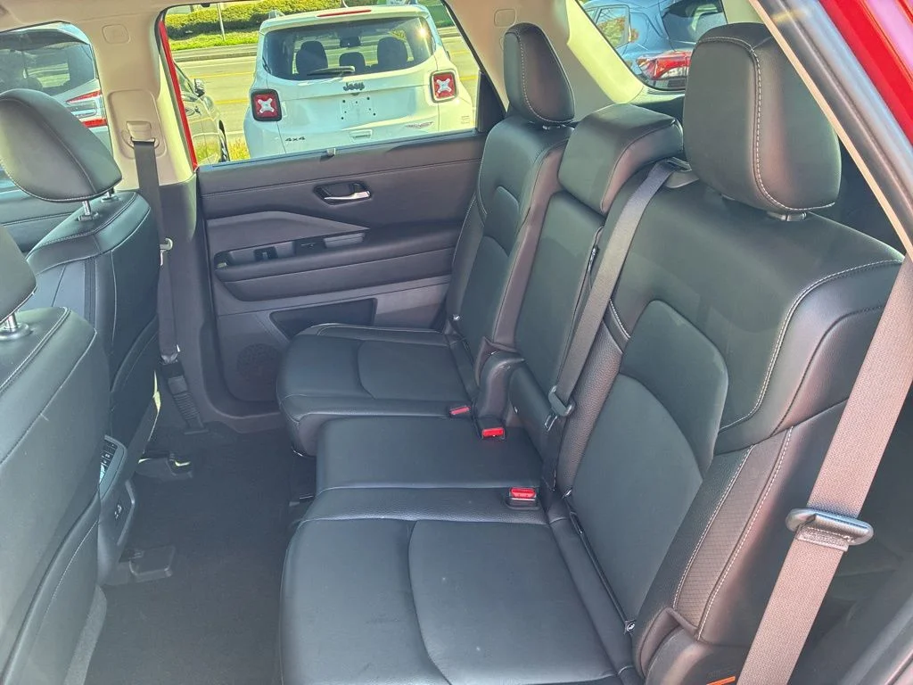 Certified Used 2023 Red Nissan SL image 21